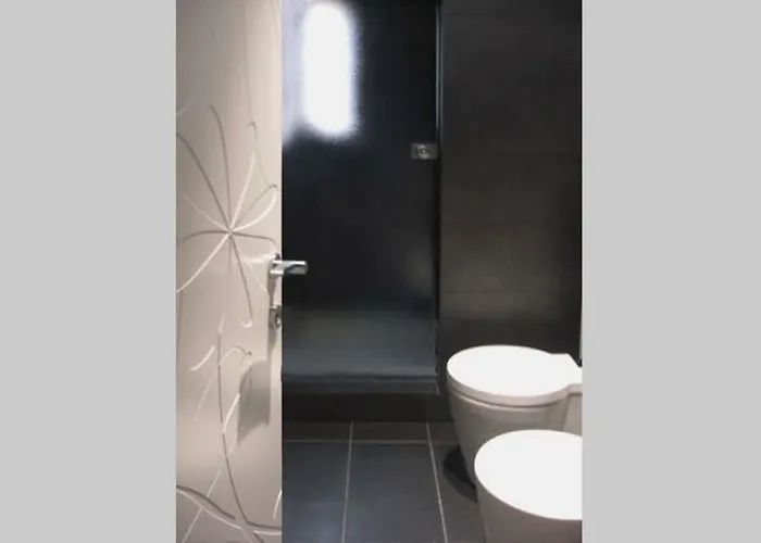 Downtown Luxury דירה בולוניה